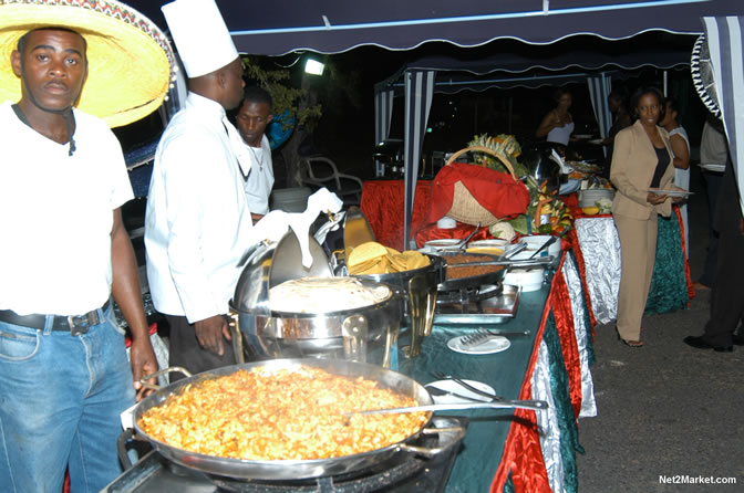 Negril Chamber Of Commerce - 22 Anniversary Dinner & Cabaret Show - Saturday, April 23, 2005 at the Negril Hills Golf Club, Sheffield, Westmoreland, Jamaica - Photos - Negril Travel Guide, Negril Jamaica WI - http://www.negriltravelguide.com - info@negriltravelguide.com...!