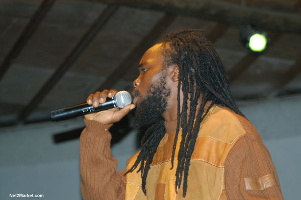 Reggae Superstar - Bush Man @ Bourbon Beach with Boddy Dread & Singing Honour - Presented by Our Music Promotions - Omar & Ama-Donna - Saturday, May 14, 2005 - Negril Travel Guide, Negril Jamaica WI - http://www.negriltravelguide.com - info@negriltravelguide.com...!