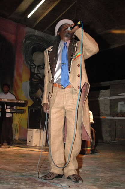 Culture - Culture's last Jamaican Concert - Money Cologne Promotions in Association with Bourbon Beach Presents Summer Splash - Monday, August 7, 2006 - Negril Travel Guide, Negril Jamaica WI - http://www.negriltravelguide.com - info@negriltravelguide.com...!