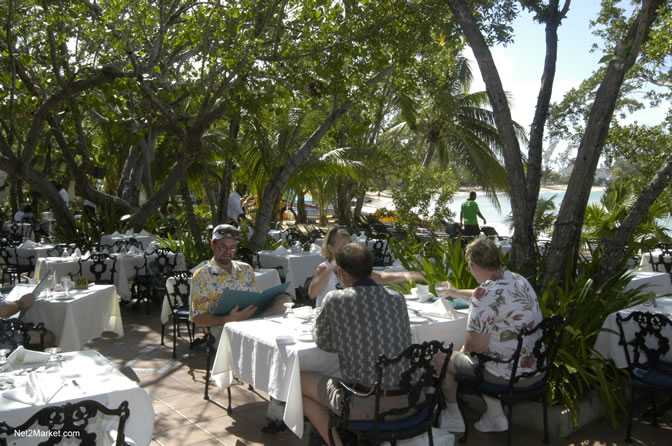 CHA / Caribbean MarketPlace Press Lunch & Briefing at Seagrapes Restaurant, Half Moon - Caribbean MarketPlace 2005 by the Caribbean Hotel Association - Negril Travel Guide, Negril Jamaica WI - http://www.negriltravelguide.com - info@negriltravelguide.com...!