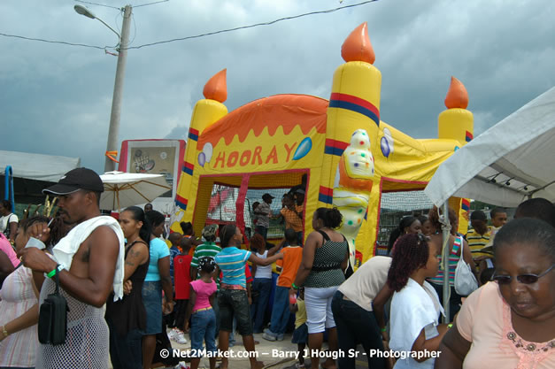 Cross De Harbour @ Lucea Car Park presented by Linkz Entertainment in association with Lucea Chamber of Commerce - Featuring Freddy Mc Gregor, Iley Dread, Mr. Vegas, Lt. Elmo, Champagne, Merital, CC, Brillant, TQ, Mad Dog, Chumps - Lucea, Hanover, Jamaica - Negril Travel Guide.com, Negril Jamaica WI - http://www.negriltravelguide.com - info@negriltravelguide.com...!