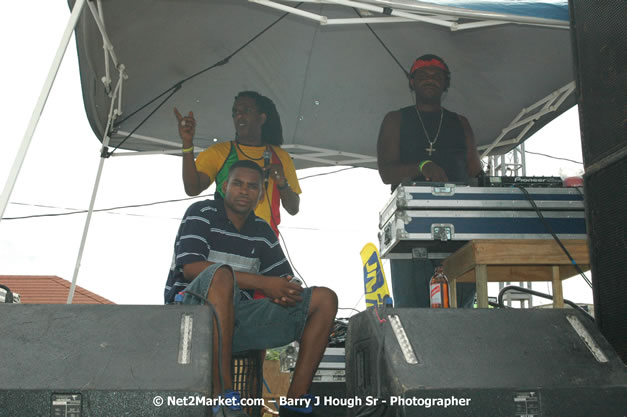 Cross De Harbour @ Lucea Car Park presented by Linkz Entertainment in association with Lucea Chamber of Commerce - Featuring Freddy Mc Gregor, Iley Dread, Mr. Vegas, Lt. Elmo, Champagne, Merital, CC, Brillant, TQ, Mad Dog, Chumps - Lucea, Hanover, Jamaica - Negril Travel Guide.com, Negril Jamaica WI - http://www.negriltravelguide.com - info@negriltravelguide.com...!