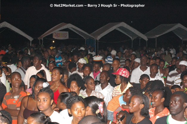 Cross De Harbour @ Lucea Car Park presented by Linkz Entertainment in association with Lucea Chamber of Commerce - Featuring Freddy Mc Gregor, Iley Dread, Mr. Vegas, Lt. Elmo, Champagne, Merital, CC, Brillant, TQ, Mad Dog, Chumps - Lucea, Hanover, Jamaica - Negril Travel Guide.com, Negril Jamaica WI - http://www.negriltravelguide.com - info@negriltravelguide.com...!