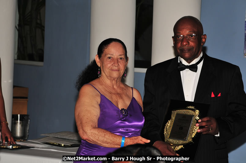 Bird of Paradise Awards & Gala @ Grand Palladium Resort & Spa [Fiesta] - Saturday, August 9, 2008 - Guest Honouree The Most Honourable P.J. Patterson ON, PC, QC - Hanover Homecoming Foundation LTD Jamaica - Wherever you roam ... Hanover bids you ... come HOME - Sunday, August 3 to Saturday, August 9, 2008 - Hanover Jamaica - Photographs by Net2Market.com - Barry J. Hough Sr. Photojournalist/Photograper - Photographs taken with a Nikon D300 - Negril Travel Guide, Negril Jamaica WI - http://www.negriltravelguide.com - info@negriltravelguide.com...!