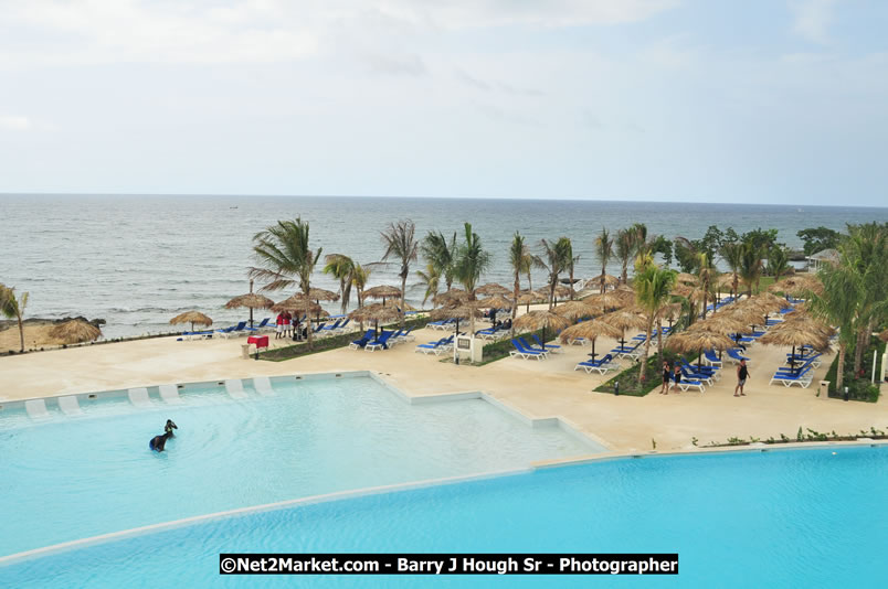 Grand Palladium Resort & Spa [Fiesta] - Host of Hanover Homecoming Foundations Celebrations - Hanover Homecoming Foundation LTD Jamaica - Wherever you roam ... Hanover bids you ... come HOME - Sunday, August 3 to Saturday, August 9, 2008 - Hanover Jamaica - Photographs by Net2Market.com - Barry J. Hough Sr. Photojournalist/Photograper - Photographs taken with a Nikon D300 - Negril Travel Guide, Negril Jamaica WI - http://www.negriltravelguide.com - info@negriltravelguide.com...!