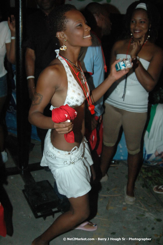 Jamaica Carnival 2007 @ The Jungle, Friday, March 2, 2007, The Jungle, Norman Manley Boulevard, Negril, Westmoreland, Jamaica W.I. - Negril Travel Guide, Negril Jamaica WI - http://www.negriltravelguide.com - info@negriltravelguide.com...!