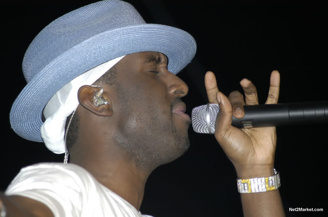 Boyz II Men - Air Jamaica Jazz & Blues 2005 - The Art Of Music - Cinnamon Hill Golf Course, Rose Hall, Montego Bay - Negril Travel Guide, Negril Jamaica WI - http://www.negriltravelguide.com - info@negriltravelguide.com...!