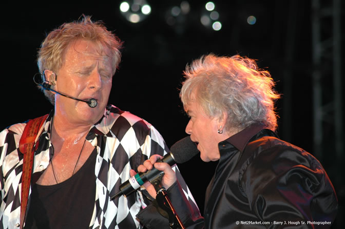 Air Supply - Air Jamaica Jazz & Blues Festival 2006 - The Art of Music - Cinnamon Hill Golf Club - Rosehall Resort & Country Club, Montego Bay, Jamaica W.I. - Thursday, Friday 27, 2006 - Negril Travel Guide, Negril Jamaica WI - http://www.negriltravelguide.com - info@negriltravelguide.com...!