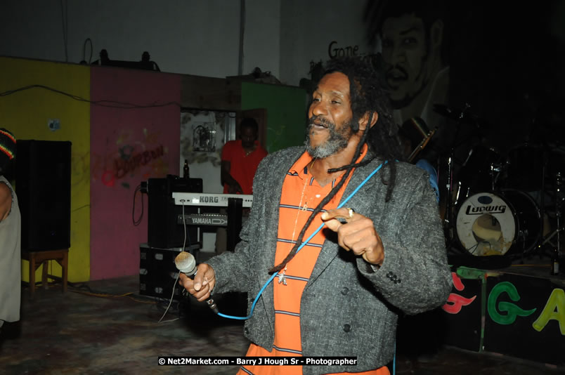 Leroy Sibbles and Gregory Isaacs at Bourbon Beach - Monday, February 11, 2008 - Bourbon Beach, Norman Manley Boulevard, Negril, Westmoreland, Jamaica W.I. - Photographs by Net2Market.com - Barry J. Hough Sr, Photographer - Negril Travel Guide, Negril Jamaica WI - http://www.negriltravelguide.com - info@negriltravelguide.com...!