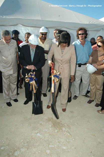 Palladium Hotels & Resorts - Groundbreaking of the 1600-Room Grand Palladium Lady Hamilton Resort & Spa and the Grand Palludium Jamaica Resort & Spa - Special Address: The Most Honorable Portia Simpson-Miller, O.N., M.P., Prime Minister of Jamaica - The Point, Lucea, Hanover, Saturday, November 11, 2006 @ 2:00 pm - Negril Travel Guide, Negril Jamaica WI - http://www.negriltravelguide.com - info@negriltravelguide.com...!