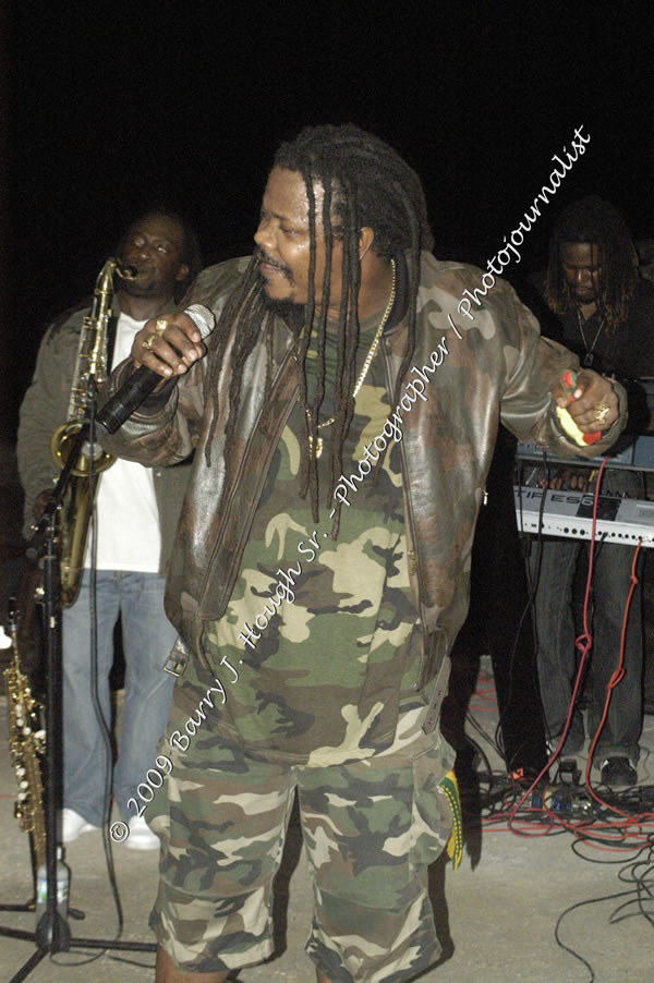  Luciano "Live in Concert" Negril Escape Resort & Spa, Openning Acts: Justice Merchant, and Timmi Burrell, Backing Band: JAH Messenjah, One Love Reggae Summer Series, West End, Negril, Westmoreland, Jamaica W.I. - Tuesday, August 11, 2009 - Photographs by Barry J. Hough Sr. Photojournalist/Photograper - Photographs taken with a Nikon D70, D100, or D300 - Negril Travel Guide, Negril Jamaica WI - http://www.negriltravelguide.com - info@negriltravelguide.com...!