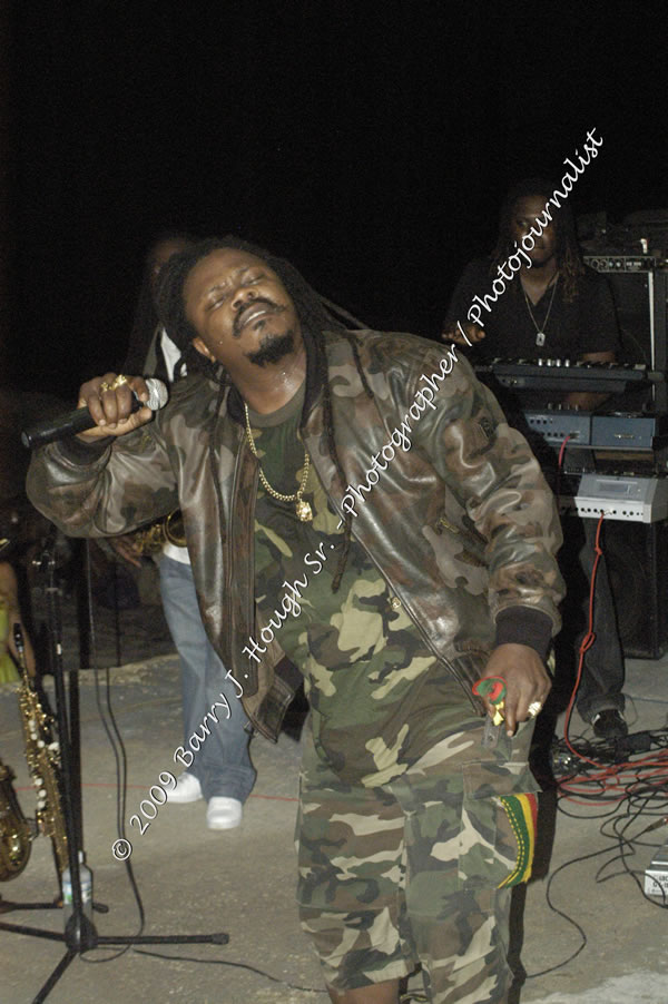  Luciano "Live in Concert" Negril Escape Resort & Spa, Openning Acts: Justice Merchant, and Timmi Burrell, Backing Band: JAH Messenjah, One Love Reggae Summer Series, West End, Negril, Westmoreland, Jamaica W.I. - Tuesday, August 11, 2009 - Photographs by Barry J. Hough Sr. Photojournalist/Photograper - Photographs taken with a Nikon D70, D100, or D300 - Negril Travel Guide, Negril Jamaica WI - http://www.negriltravelguide.com - info@negriltravelguide.com...!