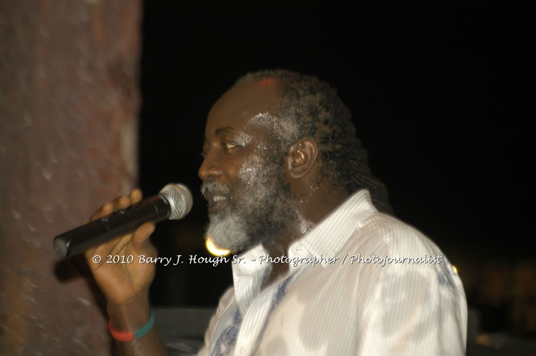 Freddy McGregor - Live In Concert @ Negril Escape Resort and Spa, One Love Drive, West End, Negril, Westmoreland, Jamaica W.I. - Photographs by Net2Market.com - Barry J. Hough Sr, Photographer/Photojournalist - Negril Travel Guide, Negril Jamaica WI - http://www.negriltravelguide.com - info@negriltravelguide.com...!