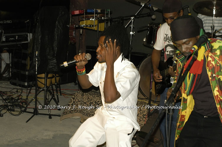 JAH Cure - Live In Concert @ Negril Escape Resort and Spa, December 15, 2009, One Love Drive, West End, Negril, Westmoreland, Jamaica W.I. - Photographs by Net2Market.com - Barry J. Hough Sr, Photographer/Photojournalist - Negril Travel Guide, Negril Jamaica WI - http://www.negriltravelguide.com - info@negriltravelguide.com...!