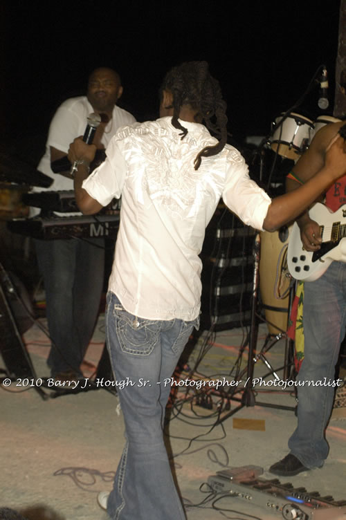 JAH Cure - Live In Concert @ Negril Escape Resort and Spa, December 15, 2009, One Love Drive, West End, Negril, Westmoreland, Jamaica W.I. - Photographs by Net2Market.com - Barry J. Hough Sr, Photographer/Photojournalist - Negril Travel Guide, Negril Jamaica WI - http://www.negriltravelguide.com - info@negriltravelguide.com...!