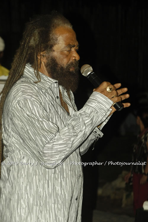 John Holt - Live in Concert - Also featuring Uprising Bank, plus DJ Gemini @ One Love Reggae Concerts Series 09/10 @ Negril Escape Resort & Spa, February 9, 2010, One Love Drive, West End, Negril, Westmoreland, Jamaica W.I. - Photographs by Net2Market.com - Barry J. Hough Sr, Photographer/Photojournalist - The Negril Travel Guide - Negril's and Jamaica's Number One Concert Photography Web Site with over 40,000 Jamaican Concert photographs Published -  Negril Travel Guide, Negril Jamaica WI - http://www.negriltravelguide.com - info@negriltravelguide.com...!