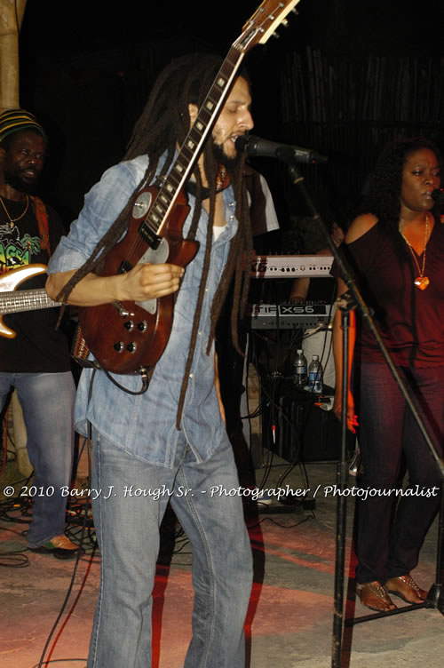 Julian Marley - Grammy Nominee & Son of the Legend Bob Marley - Live in Concert - Also featuring Ras Noble, Power Drill, Iron Head, & Robin Banks - Backing Band Roots Warrior, plus DJ Gemini @ One Love Reggae Concerts Series 09/10 @ Negril Escape Resort & Spa, February 2, 2010, One Love Drive, West End, Negril, Westmoreland, Jamaica W.I. - Photographs by Net2Market.com - Barry J. Hough Sr, Photographer/Photojournalist - The Negril Travel Guide - Negril's and Jamaica's Number One Concert Photography Web Site with over 40,000 Jamaican Concert photographs Published -  Negril Travel Guide, Negril Jamaica WI - http://www.negriltravelguide.com - info@negriltravelguide.com...!