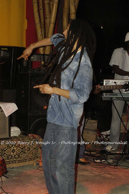 Julian Marley - Grammy Nominee & Son of the Legend Bob Marley - Live in Concert - Also featuring Ras Noble, Power Drill, Iron Head, & Robin Banks - Backing Band Roots Warrior, plus DJ Gemini @ One Love Reggae Concerts Series 09/10 @ Negril Escape Resort & Spa, February 2, 2010, One Love Drive, West End, Negril, Westmoreland, Jamaica W.I. - Photographs by Net2Market.com - Barry J. Hough Sr, Photographer/Photojournalist - The Negril Travel Guide - Negril's and Jamaica's Number One Concert Photography Web Site with over 40,000 Jamaican Concert photographs Published -  Negril Travel Guide, Negril Jamaica WI - http://www.negriltravelguide.com - info@negriltravelguide.com...!