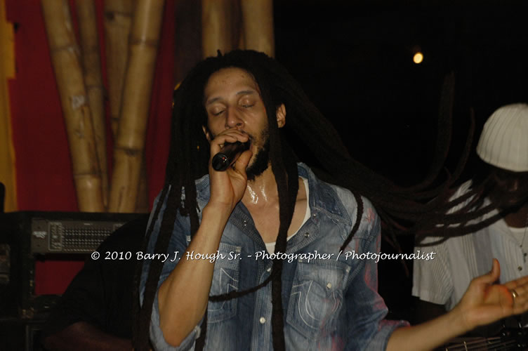 Julian Marley - Grammy Nominee & Son of the Legend Bob Marley - Live in Concert - Also featuring Ras Noble, Power Drill, Iron Head, & Robin Banks - Backing Band Roots Warrior, plus DJ Gemini @ One Love Reggae Concerts Series 09/10 @ Negril Escape Resort & Spa, February 2, 2010, One Love Drive, West End, Negril, Westmoreland, Jamaica W.I. - Photographs by Net2Market.com - Barry J. Hough Sr, Photographer/Photojournalist - The Negril Travel Guide - Negril's and Jamaica's Number One Concert Photography Web Site with over 40,000 Jamaican Concert photographs Published -  Negril Travel Guide, Negril Jamaica WI - http://www.negriltravelguide.com - info@negriltravelguide.com...!