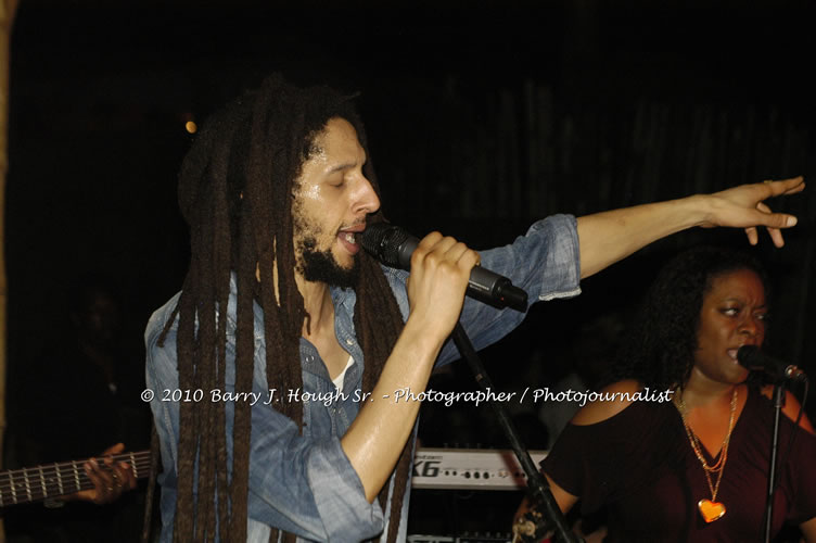 Julian Marley - Grammy Nominee & Son of the Legend Bob Marley - Live in Concert - Also featuring Ras Noble, Power Drill, Iron Head, & Robin Banks - Backing Band Roots Warrior, plus DJ Gemini @ One Love Reggae Concerts Series 09/10 @ Negril Escape Resort & Spa, February 2, 2010, One Love Drive, West End, Negril, Westmoreland, Jamaica W.I. - Photographs by Net2Market.com - Barry J. Hough Sr, Photographer/Photojournalist - The Negril Travel Guide - Negril's and Jamaica's Number One Concert Photography Web Site with over 40,000 Jamaican Concert photographs Published -  Negril Travel Guide, Negril Jamaica WI - http://www.negriltravelguide.com - info@negriltravelguide.com...!