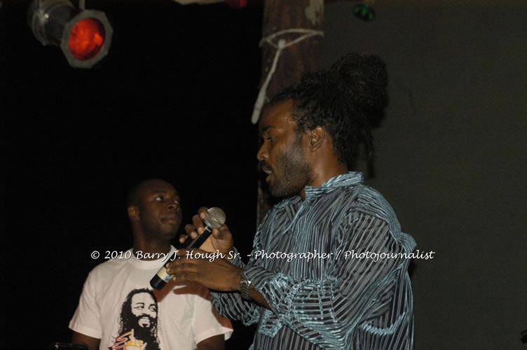 Marcia Griffiths & Edge Michael - Live In Concert - One Love Reggae Concert Series 09/10 @ Negril Escape Resort and Spa, December 29, 2009, One Love Drive, West End, Negril, Westmoreland, Jamaica W.I. - Photographs by Net2Market.com - Barry J. Hough Sr, Photographer/Photojournalist - Negril Travel Guide, Negril Jamaica WI - http://www.negriltravelguide.com - info@negriltravelguide.com...!