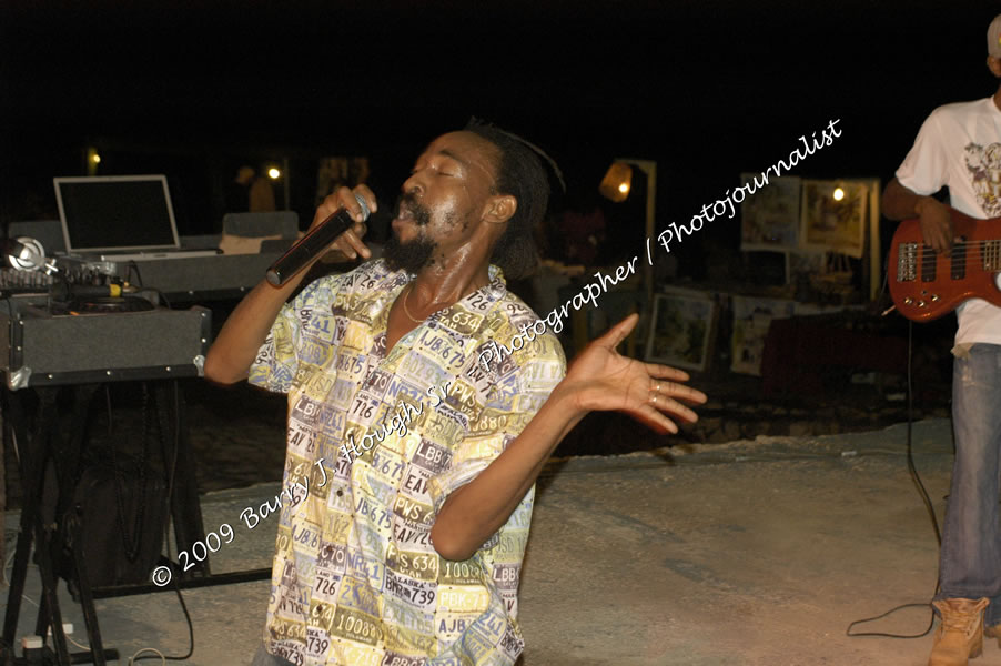  Sanchez - Live in Concert - at the One Love Reggae Concert Series 09/10 @ Negril Escape Resort & Spa - Also Featuring: Timmi Burrell and Justice Merchant- Backing Band Roots Warrior - DJ Gemini - MC Oliver Cargill, Negril Escape Resort & Spa, One Love Drive, West End, Negril, Westmoreland, Jamaica W.I. - Tuesday, November 24, 2009 - Photographs by Net2Market.com - Barry J. Hough Sr, Photographer / Photojournalist - Photos taken with a Nikon D70, D100, or D300 - Negril Travel Guide, Negril Jamaica WI - http://www.negriltravelguide.com - info@negriltravelguide.com...!