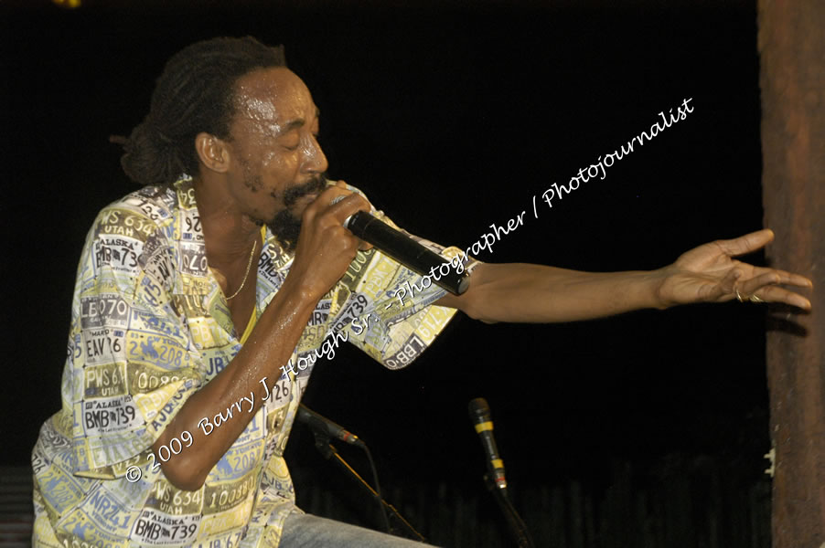  Sanchez - Live in Concert - at the One Love Reggae Concert Series 09/10 @ Negril Escape Resort & Spa - Also Featuring: Timmi Burrell and Justice Merchant- Backing Band Roots Warrior - DJ Gemini - MC Oliver Cargill, Negril Escape Resort & Spa, One Love Drive, West End, Negril, Westmoreland, Jamaica W.I. - Tuesday, November 24, 2009 - Photographs by Net2Market.com - Barry J. Hough Sr, Photographer / Photojournalist - Photos taken with a Nikon D70, D100, or D300 - Negril Travel Guide, Negril Jamaica WI - http://www.negriltravelguide.com - info@negriltravelguide.com...!