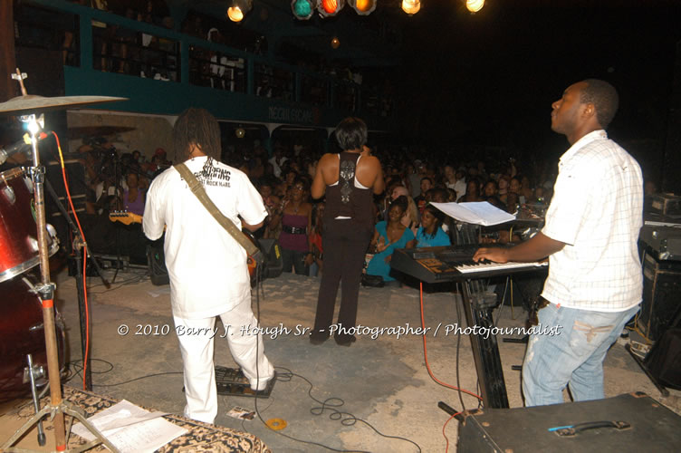 Tanya Stephens - Live In Concert @ Negril Escape Resort and Spa, Backing Band Roots Warrior, plus DJ Gemini, January 26, 2010, One Love Drive, West End, Negril, Westmoreland, Jamaica W.I. - Photographs by Net2Market.com - Barry J. Hough Sr, Photographer/Photojournalist - The Negril Travel Guide - Negril's and Jamaica's Number One Concert Photography Web Site with over 40,000 Jamaican Concert photographs Published -  Negril Travel Guide, Negril Jamaica WI - http://www.negriltravelguide.com - info@negriltravelguide.com...!