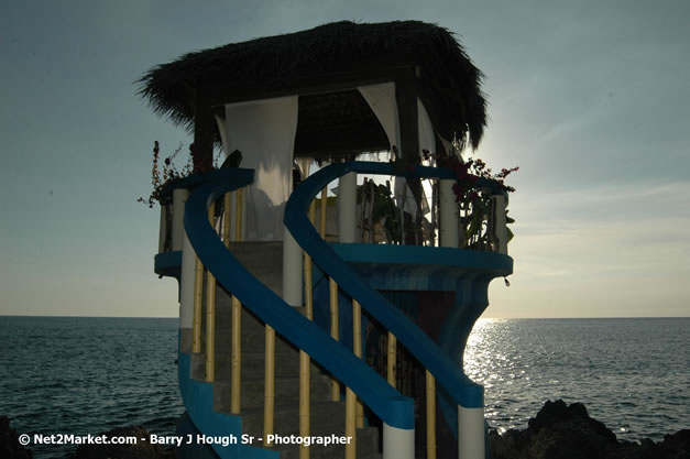 Montego Bay Sangster International Airport, Montego Bay, Jamaica W.I. - Negril Travel Guide, Negril Jamaica WI - http://www.negriltravelguide.com - info@negriltravelguide.com...!