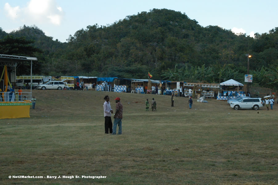 Tru Juice Rebel Salute 2006 - Reggae's Premiere Roots Festival - Pre-Show Venue Photos -Port Kaiser Sports Club, Saturday, January 14, 2006 - Negril Travel Guide, Negril Jamaica WI - http://www.negriltravelguide.com - info@negriltravelguide.com...!