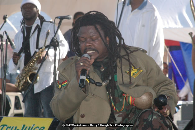 Luciano at Tru-Juice Rebel Salute 2008 - The 15th staging of Tru-Juice Rebel Salute, Saturday, January 12, 2008, Port Kaiser Sports Club, St. Elizabeth, Jamaica W.I. - Photographs by Net2Market.com - Barry J. Hough Sr, Photographer - Negril Travel Guide, Negril Jamaica WI - http://www.negriltravelguide.com - info@negriltravelguide.com...!