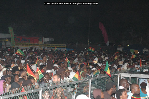 Richie Spice at Tru-Juice Rebel Salute 2008 - The 15th staging of Tru-Juice Rebel Salute, Saturday, January 12, 2008, Port Kaiser Sports Club, St. Elizabeth, Jamaica W.I. - Photographs by Net2Market.com - Barry J. Hough Sr, Photographer - Negril Travel Guide, Negril Jamaica WI - http://www.negriltravelguide.com - info@negriltravelguide.com...!