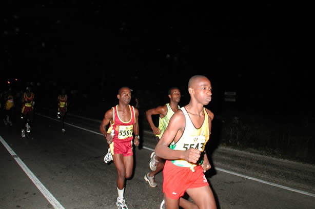 2002 Reggae Marathon & Half Marathon Photographs - Negril Travel Guide, Negril Jamaica WI - http://www.negriltravelguide.com - info@negriltravelguide.com...!