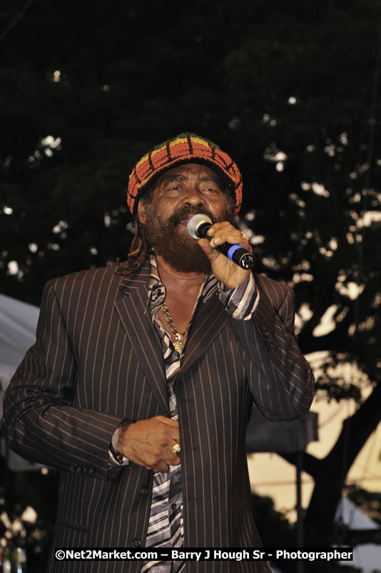 John Holt @ Red Stripe Reggae Sumfest 2008 International Night 2, Catherine Hall, Montego Bay - Saturday, July 19, 2008 - Reggae Sumfest 2008 July 13 - July 19, 2008 - Photographs by Net2Market.com - Barry J. Hough Sr. Photojournalist/Photograper - Photographs taken with a Nikon D300 - Negril Travel Guide, Negril Jamaica WI - http://www.negriltravelguide.com - info@negriltravelguide.com...!