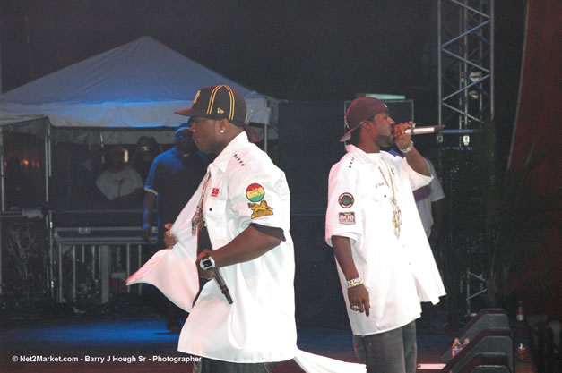 50 Cent & G-Unit - Ignition - The Internation Fire Blazes - Friday, July 21, 2006 - Montego Bay, Jamaica - Negril Travel Guide, Negril Jamaica WI - http://www.negriltravelguide.com - info@negriltravelguide.com...!