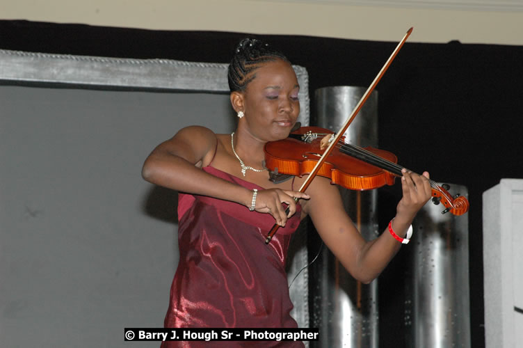 The Ministry of Tourism - Tourism Service Excellence Awards Ceremony held at the Ritz Carlton Rose Rall Golf and Spa Resort, Montego Bay on Friday, April 24, 2009 - Photographs by Net2Market.com - Barry J. Hough Sr. Photojournalist/Photograper - Photographs taken with a Nikon D300 - Negril Travel Guide, Negril Jamaica WI - http://www.negriltravelguide.com - info@negriltravelguide.com...!