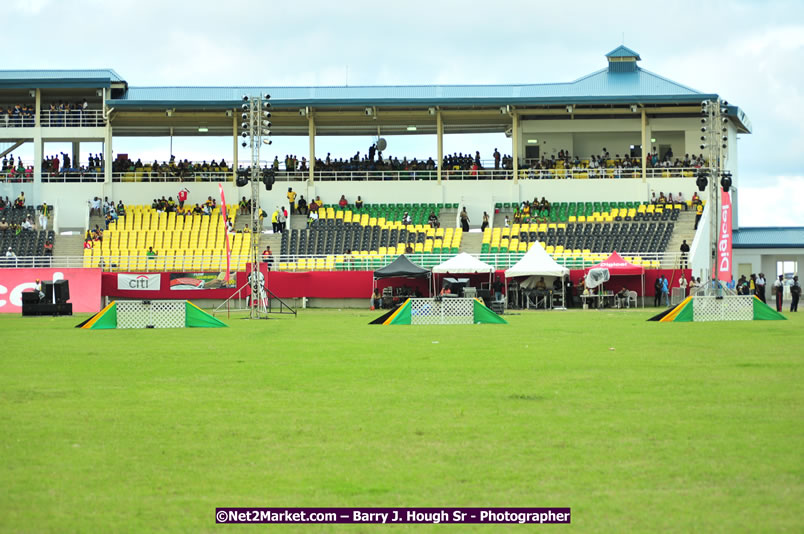 Jamaica's Athletes Celebration - Western Olympics Sports Gala & Trelawny Homecoming - Wednesday, October 8, 2008 - Photographs by Net2Market.com - Barry J. Hough Sr. Photojournalist/Photograper - Photographs taken with a Nikon D300 - Negril Travel Guide, Negril Jamaica WI - http://www.negriltravelguide.com - info@negriltravelguide.com...!