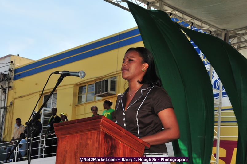 The City of Montego Bay Welcomes Our 2008 Olympians - Western Motorcade - Civic Ceremony - A Salute To Our Beijing Heros - Sam Sharpe Square, Montego Bay, Jamaica - Tuesday, October 7, 2008 - Photographs by Net2Market.com - Barry J. Hough Sr. Photojournalist/Photograper - Photographs taken with a Nikon D300 - Negril Travel Guide, Negril Jamaica WI - http://www.negriltravelguide.com - info@negriltravelguide.com...!