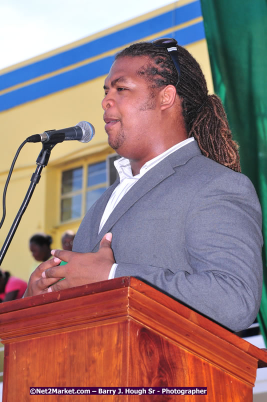 The City of Montego Bay Welcomes Our 2008 Olympians - Western Motorcade - Civic Ceremony - A Salute To Our Beijing Heros - Sam Sharpe Square, Montego Bay, Jamaica - Tuesday, October 7, 2008 - Photographs by Net2Market.com - Barry J. Hough Sr. Photojournalist/Photograper - Photographs taken with a Nikon D300 - Negril Travel Guide, Negril Jamaica WI - http://www.negriltravelguide.com - info@negriltravelguide.com...!